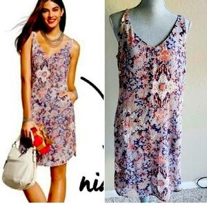 CAbi Style 5049
Fresco Floral Slip Dress
Size: Women's XS